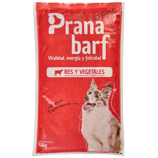 Comida barf para perros de res y vegetales